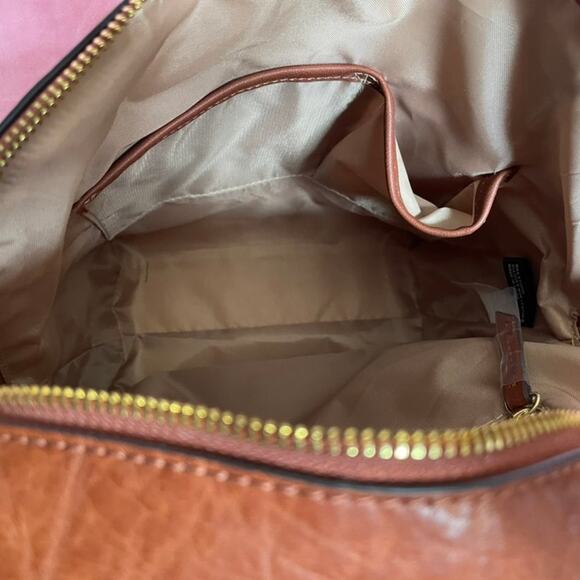 New MAX STUDIO Convertible Adjustable Backpack Vegan Purse Handbag